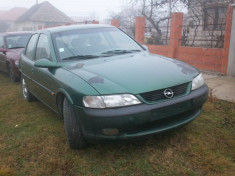 Dezmembrez Opel Vectra B 1.7 dti Isuzu foto