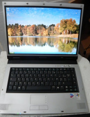 Laptop 15.4&amp;quot; Samsung R50 Intel Pentium Mobile 1860 MHz, HDD 60 GB, 2 GB RAM, Wireles, LAN, Card Reader, Firewire, TV OUT foto
