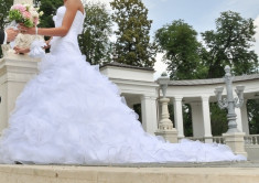 Rochie de mireasa CALIN EVENTS foto