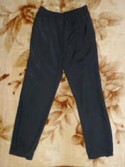Pantaloni cu dantela; marime 42/44: 75-120 cm talie elastica, 102 cm lungime foto
