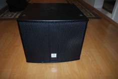 The box Pro Achat SUBA tub de bas / subwoofer activ 12 toli foto