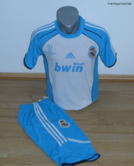 COMPLEU SORT + TRICOU ADIDAS REAL MADRID MODEL 2014 foto