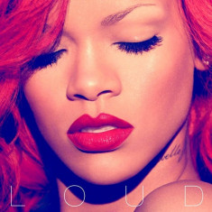 Rihanna - Loud ( 1 CD + 1 DVD ) foto