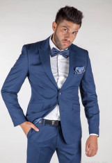 costume slim fit foto