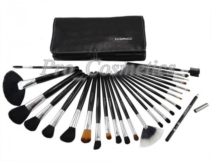 Trusa Machiaj Farduri 120 Culori 24 Pensule Make Up Fond De Ten