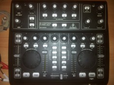 Consola dj Behringer BCD3000 foto