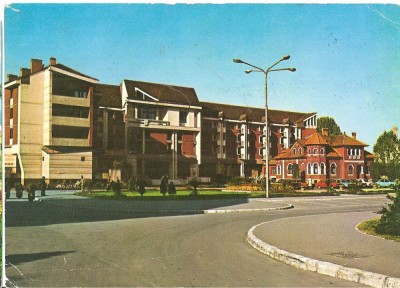 CPI (B3872) BISTRITA. HOTELUL &amp;quot;COROANA DE AUR&amp;quot;, EDITURA OSETCM, CIRCULATA, 1988, STAMPILE, TIMBRU IMPRIMAT foto