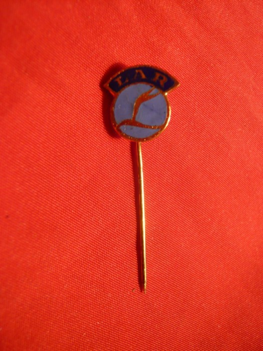 INSIGNA LAR Linii Aeriene Romane - anii &#039;80 ,l=1,3 cm