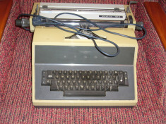 Masina de scris electrica ADLER foto