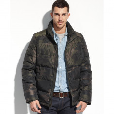 Geaca Tommy Hilfiger Puffer Camo masura L si XL (reducere finala) foto