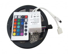 Banda led RGB 5050, 60 led-uri/m, 300 led-uri/5 m, controller si telecomanda (24 taste) incluse. foto