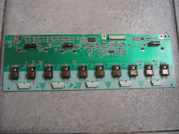 Invertor LCD SAMSUNG model T871027.090