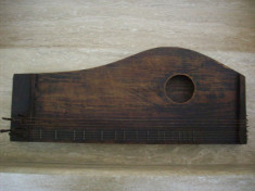 CITERA!!! Instrument arhaic cu corzi,ardelenesc,vechi peste 150 ani.Reducere!!! foto