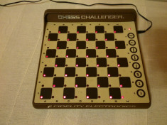 SAH ELECTRONIC LED CHESS CHALLENGER 8 MADE IN USA MIAMI FLORIDA 1980 NELSON SKU foto