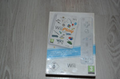 Vand maneta WII Play alba noua sigilata foto