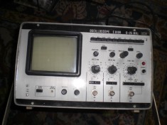 Osciloscop E0109 25 MHz foto