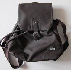 Rucsac unisex LACOSTE, original, piele ecologica PVC, aproape nou, maro, incapator - MODEL IN TREND!!! foto