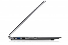 Ultrabook 13,3 inch (34 cm), Samsung NP530U3C-A09UK, i3-3217U-1.8GHz, 6GB, 500GB, Genuine Windows 8 (64-bit) foto