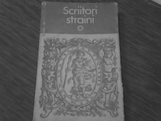 SCRIITORI STRAINI foto