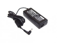 Incarcator NOU laptop Toshiba SeriaSatellite C670 19V 3,42A conector 5,5x2,5mm foto