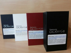 Samsung I9300 GALAXY S3 16Gb, White Blue Red Black - Sigilat foto