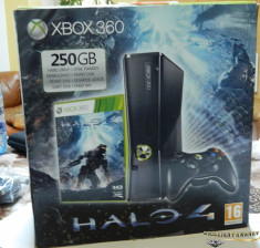 Xbox360 Slim 250GB foto