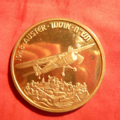 Placheta Avion Auster - Israel , bronz aurit cu insertie argint , 2001 , d= 5 cm
