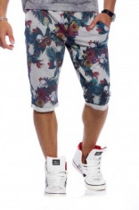 Pantaloni bermude Bershka FLoral swag summer foto