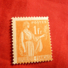 Timbru 1 Franc orange 1932 ,tip Pace ,Franta ,cu sarniera