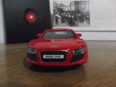 Audi R8 scara 1/43 foto