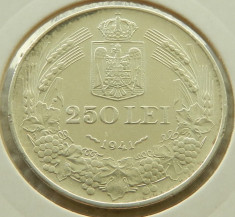 250 lei 1941 - Nihil Sine Deo - 12 grame argint .835 - piesa de calitate foto