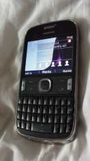 Vand Nokia Asha 302 foto