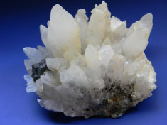 Specimen minerale - ARICI DE CUART foto