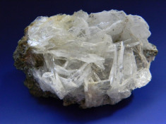 Specimen minerale - BARITINA ALBASTRA foto