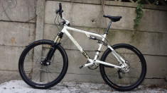 bicicleta mtb full suspension enduro/all mountain stockli ds foto