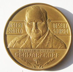 Medalie 1991 SUA General H. Norman Schwarzkopf Furtuna in desert foto