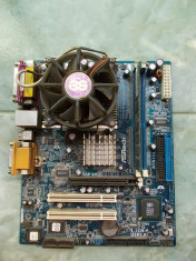 PLACA DE BAZA ASROCK K7S41GX , SOCKET 462 ,AGP8X , PROCESOR AMD SEMPRON 2500+ ,1750 MHz , RAM 256 MB , VIDEO 64 mb foto