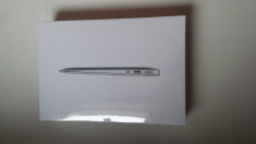 Laptop MacBook Air 11&amp;quot;, i5 1.40GHz, 4GB,SSD 256GB, Early 2014 -ultimul model foto