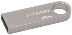 Memorie USB Kingston DataTraveler 8GB USB 2.0 metalic foto