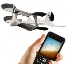 Avion telecomandat din smartphone foto