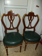 2 superbe scaune stil Empire cu tapiserie din piele si elemente bronz foto