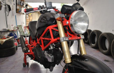 Ducati Monster Short Tail M600 94 foto