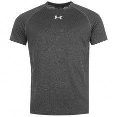 TRICOU UNDER ARMOUR COMPRESSION FIT foto