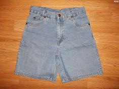 pantaloni scurti de blugi pentru baieti de 11-12 ani de la formicula foto