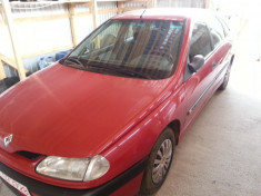 dezmembrez renault laguna 2.0i, 1997, 84kw, parti caroserie, motor, electrica foto