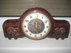 Ceas masa vechi din teracota Art Deco interbelic, nefunctional, defect. foto