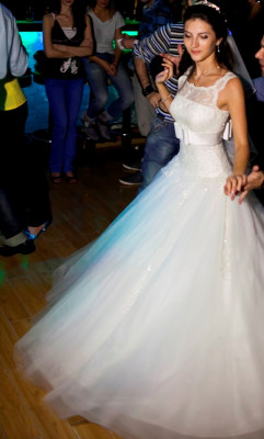 Rochie de mireasa cu dantela - Calin Events foto