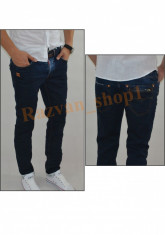 Blugi tip Zara Man - Bleumarin - Model nou - Masuri: 29, 30, 31, 32, 33 - Editie David Beckham foto