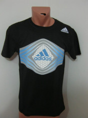 TRICOU ADIDAS ,MARIME L ,SUPER PRET !!!!BUMBAC ,MODEL 2014,PENTRU 65-70 KG foto