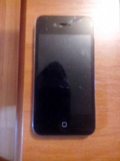 Vand urgent Iphone4 CODAT PE GERMANIA !! foto